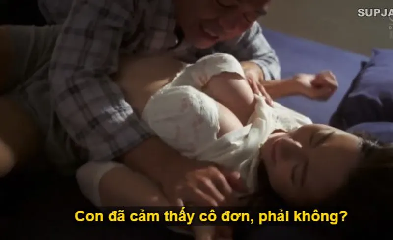 Nhìn con trai mải miết lao đầu vào việc khiến vợ sắp cưới lẻ loi cô quạnh, bố chồng liều lĩnh đè ra "trả bài" con dâu.